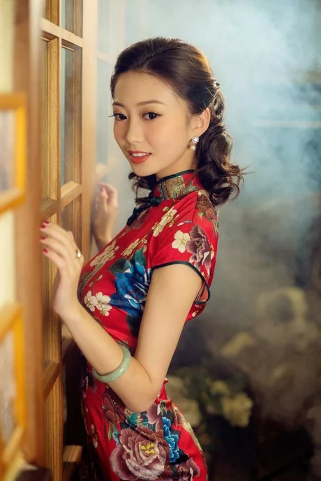 美丽小蜜桃